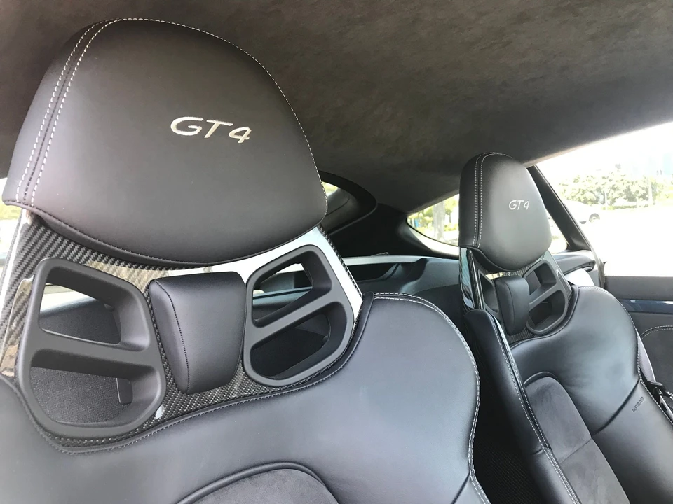 2016 Porsche 981 Cayman GT4 - Image 10 of 21