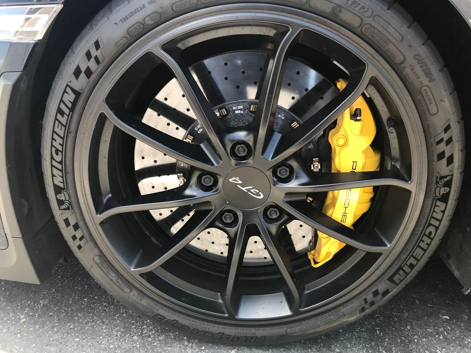 2016 Porsche 981 Cayman GT4 - Image 18 of 21