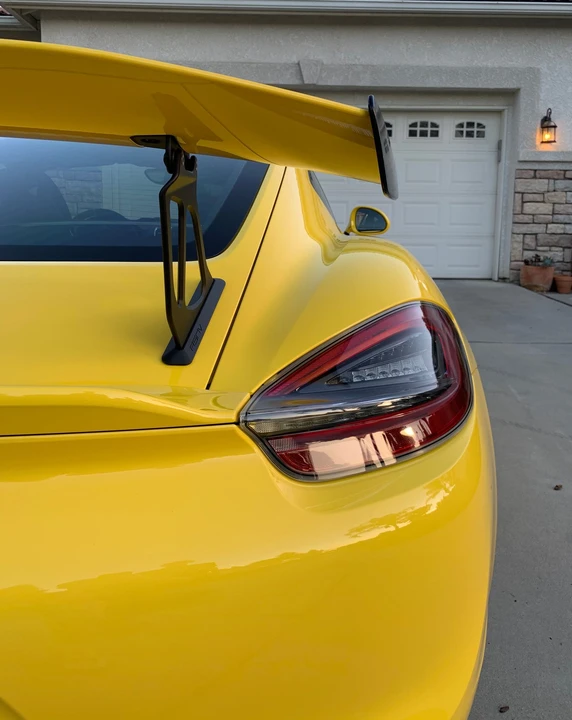2016 Porsche 981 Cayman GT4 - Image 9 of 15