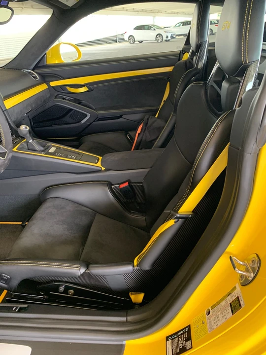 2016 Porsche 981 Cayman GT4 - Image 6 of 15
