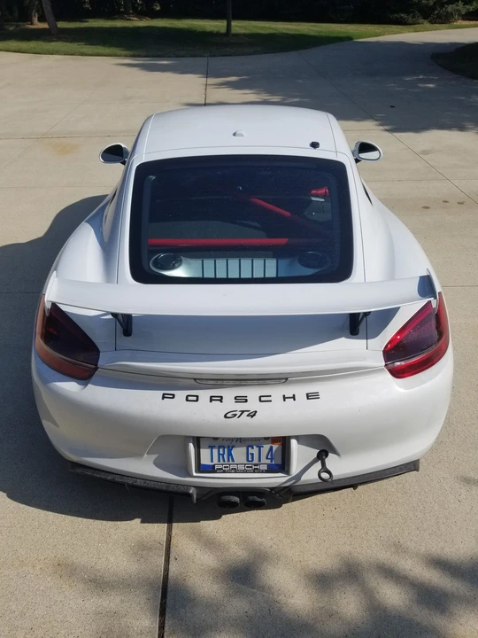 2016 Porsche 981 Cayman GT4 - Image 6 of 15