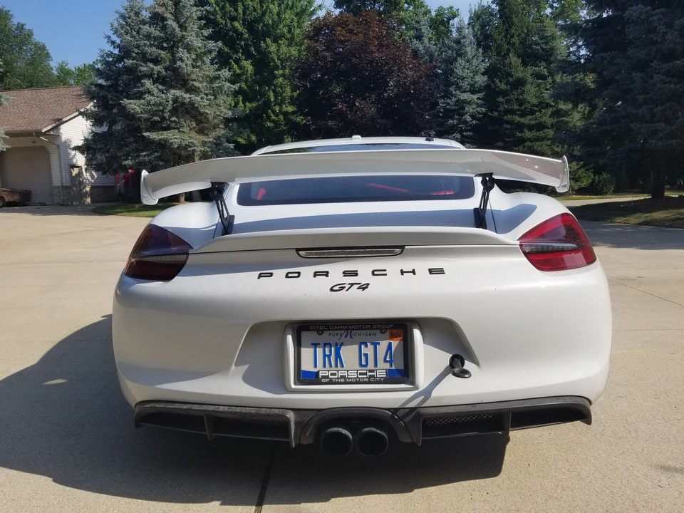 2016 Porsche 981 Cayman GT4 - Image 7 of 15