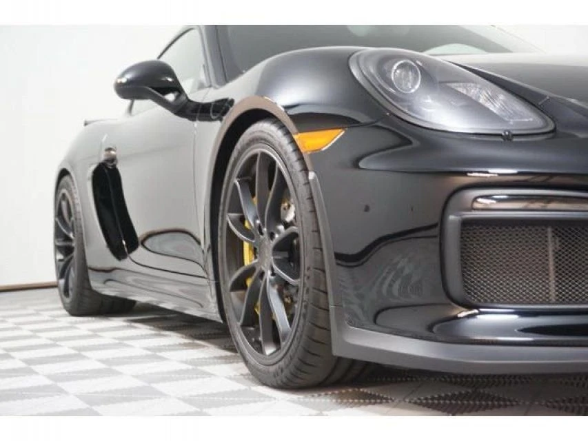 2016 Porsche 981 Cayman GT4 - Image 2 of 7