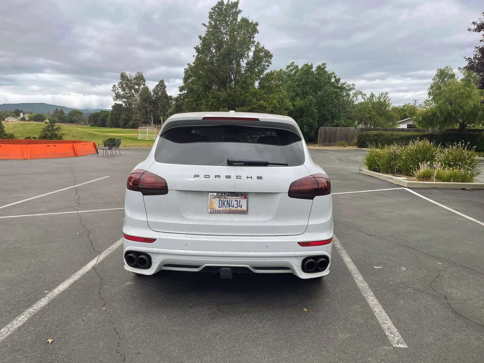 2016 Porsche 958 Cayenne GTS - Image 7 of 21