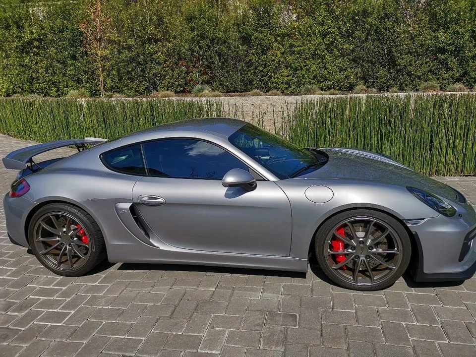 2016 Porsche 981 Cayman GT4 - Image 5 of 10