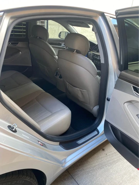 2016 Genesis G80 - Image 12 of 13