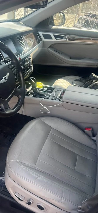 2016 Genesis G80 - Image 2 of 4