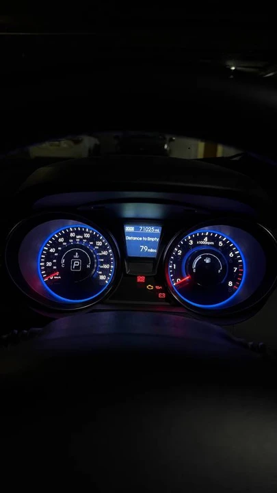 2016 Hyundai Genesis Coupe - Image 12 of 16