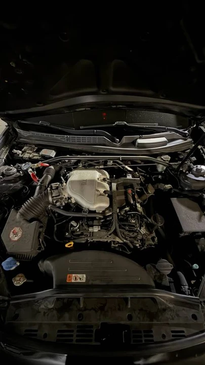 2016 Hyundai Genesis Coupe - Image 14 of 16