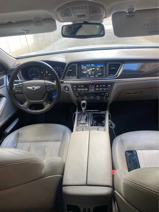 2016 Genesis G80 - Image 9 of 13