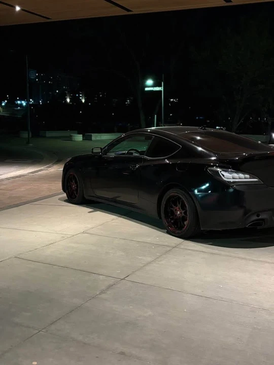 2016 Genesis - Image 5 of 14