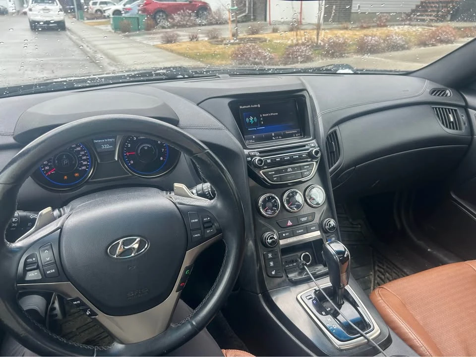 2016 Hyundai Genesis Coupe - Image 4 of 7