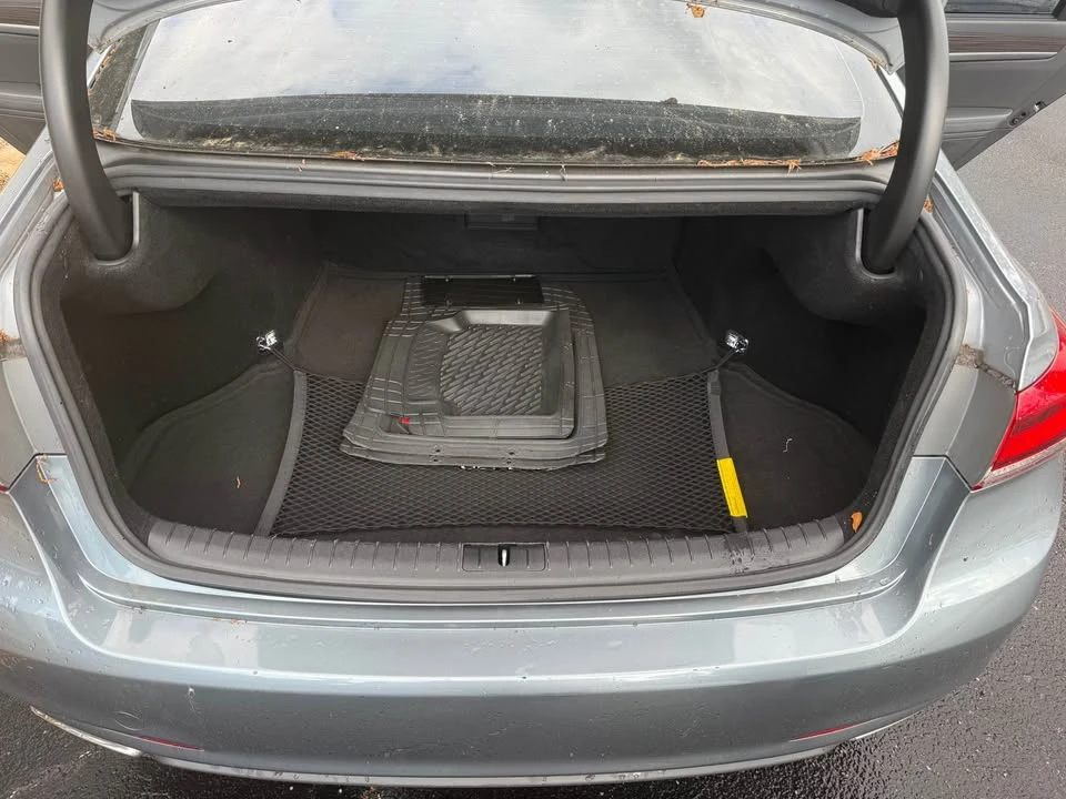 2016 Hyundai Genesis - Image 7 of 10