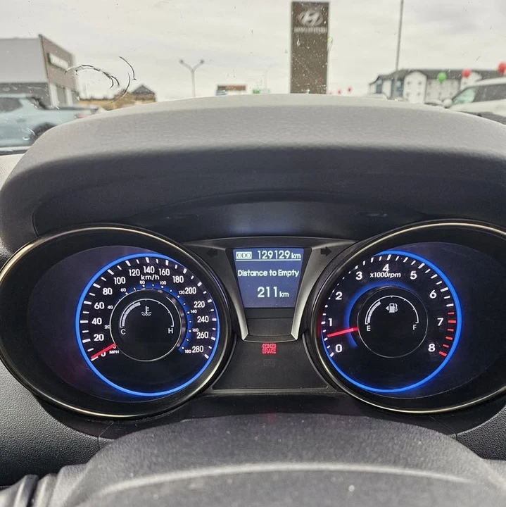 2016 Hyundai Genesis - Image 15 of 20