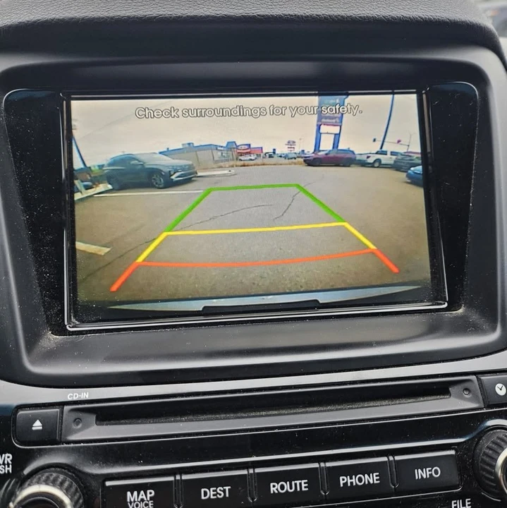 2016 Hyundai Genesis - Image 18 of 20