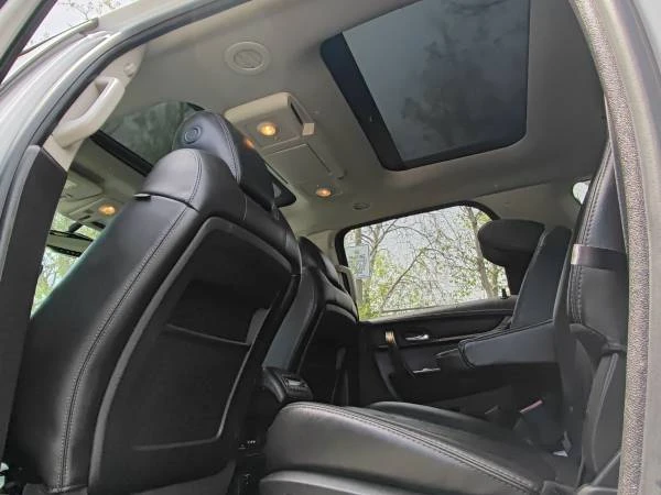 2016 GMC Acadia - Image 15 of 31