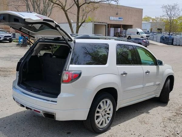 2016 GMC Acadia - Image 19 of 31