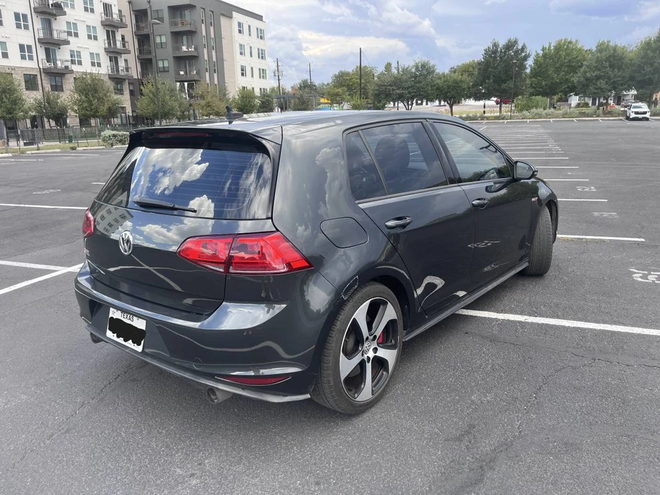 2016 Volkswagen GTI Mk7 - Image 3 of 11