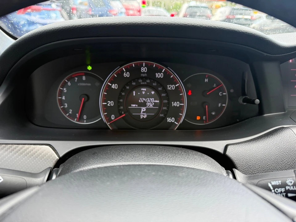 2016 Honda Accord 9th Gen - Image 19 of 21