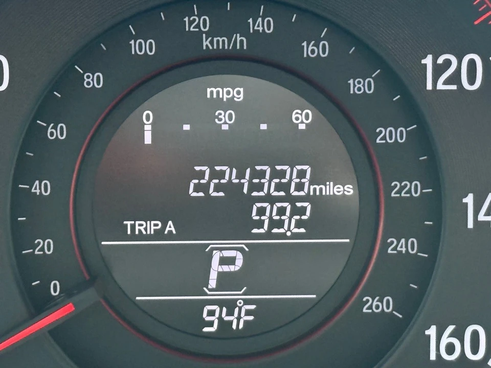 2016 Honda Accord 9th Gen - Image 20 of 21