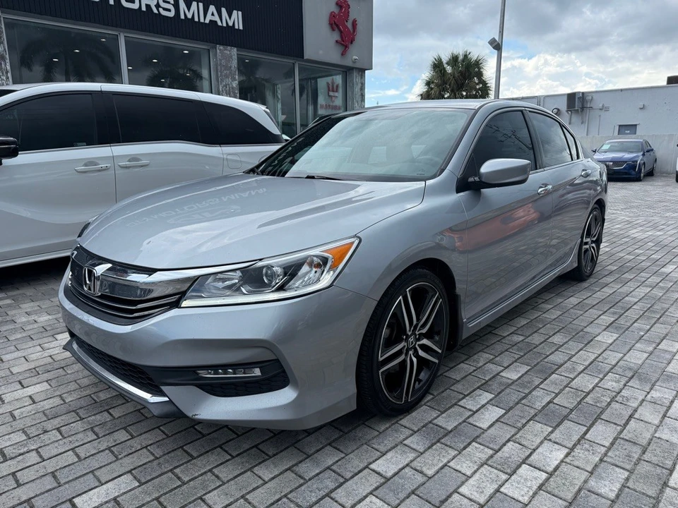 2016 Honda Accord 9th Gen - Image 4 of 21