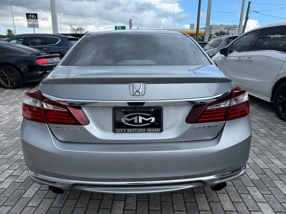 2016 Honda Accord 9th Gen - Image 7 of 21