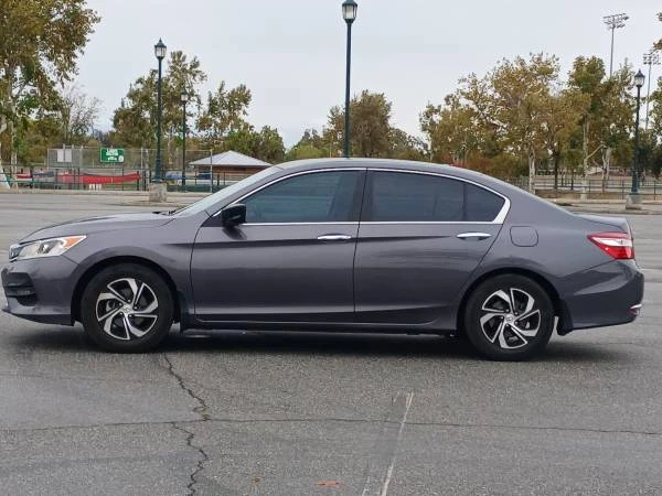 2016 Honda Accord 9th Gen - Image 8 of 15