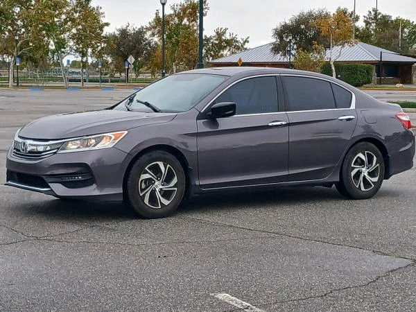 2016 Honda Accord 9th Gen - Image 15 of 15