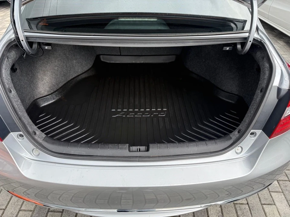 2016 Honda Accord 9th Gen - Image 8 of 21
