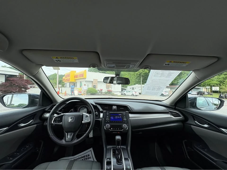 2016 Honda Civic 10th Gen - Image 6 of 10