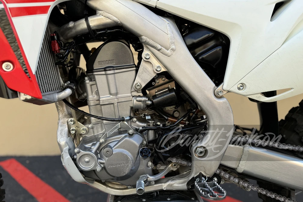 2016 Honda CRF - Image 8 of 31