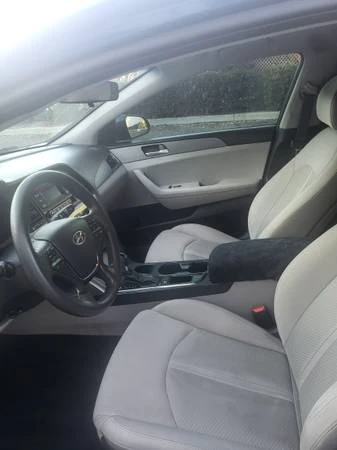 2016 Hyundai Sonata - Image 7 of 9