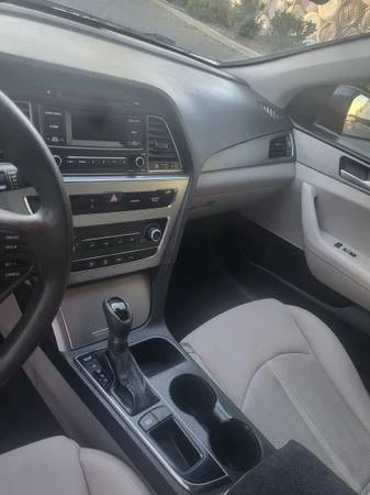 2016 Hyundai Sonata - Image 6 of 9
