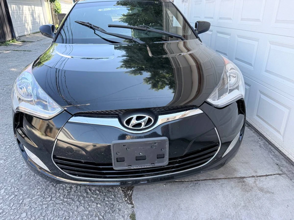 2016 Hyundai Veloster - Image 4 of 10