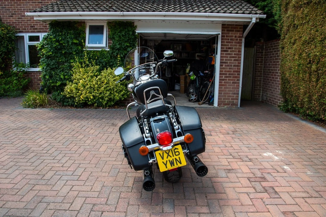 2016 Harley-Davidson Touring Twin Cam - Image 16 of 30