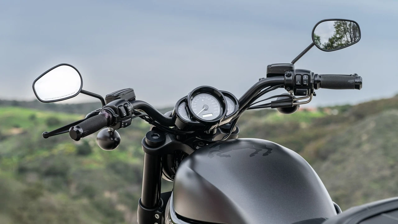 2016 Harley-Davidson V-Rod - Image 6 of 30