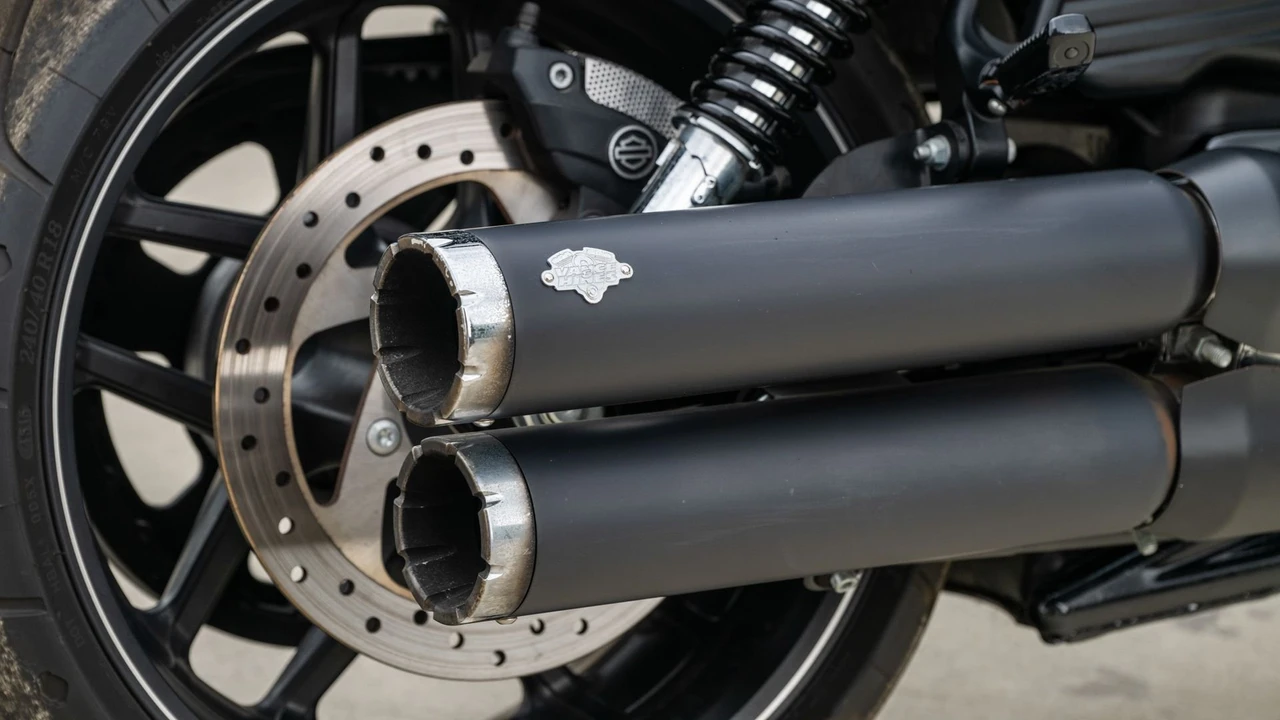 2016 Harley-Davidson V-Rod - Image 25 of 30