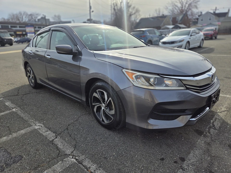 2016 Honda Accord 9th Gen - Image 8 of 21