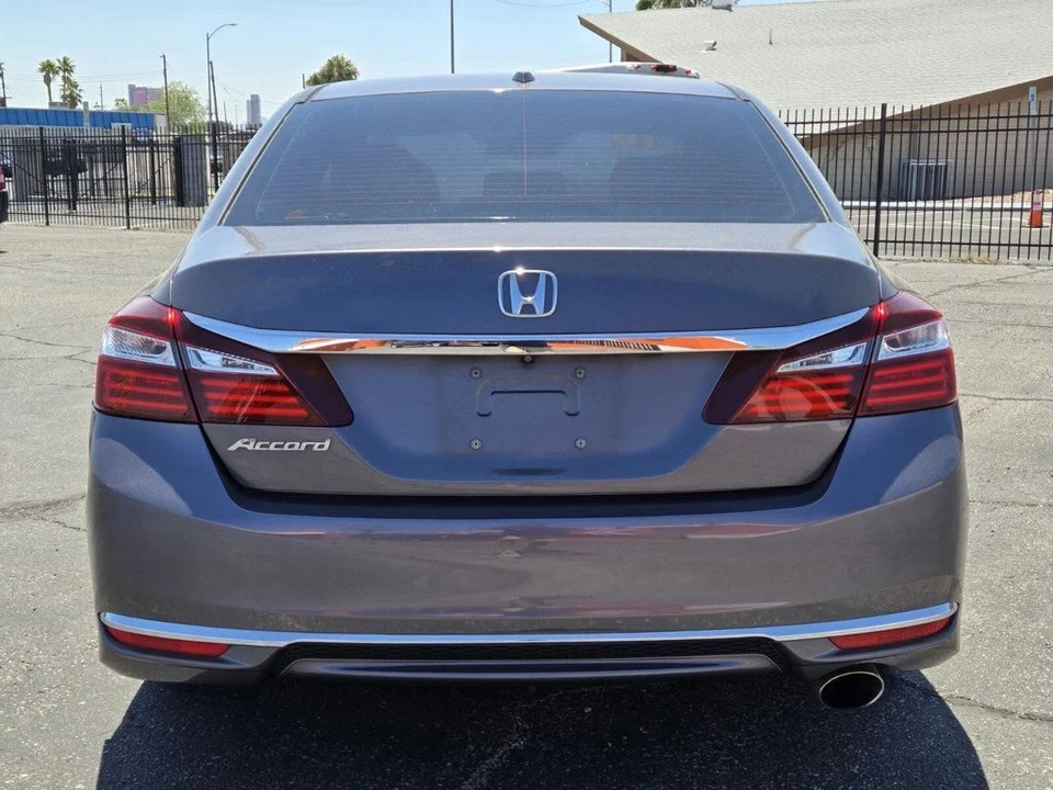 2016 Honda Accord 9th Gen - Image 3 of 21