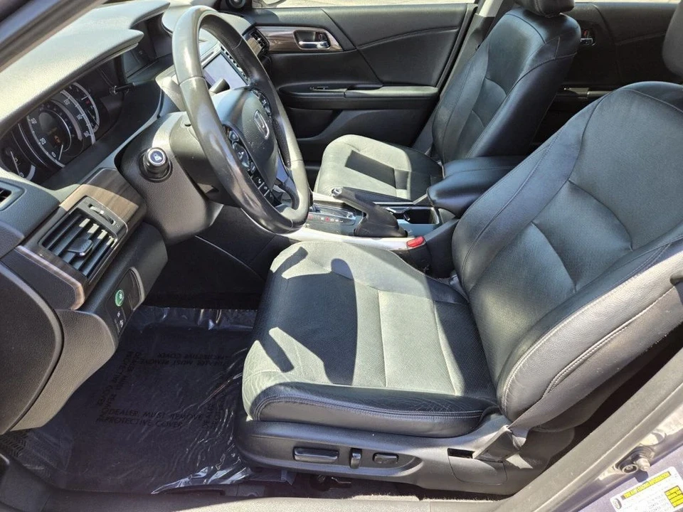 2016 Honda Accord 9th Gen - Image 7 of 21