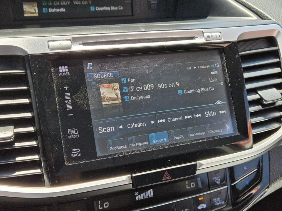 2016 Honda Accord 9th Gen - Image 17 of 19