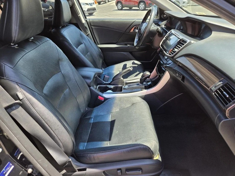 2016 Honda Accord 9th Gen - Image 12 of 19