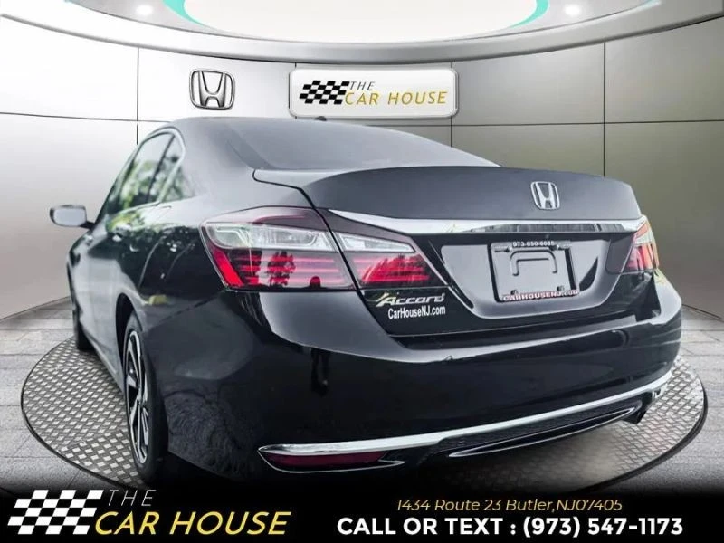 2016 Honda Accord 9th Gen - Image 11 of 12