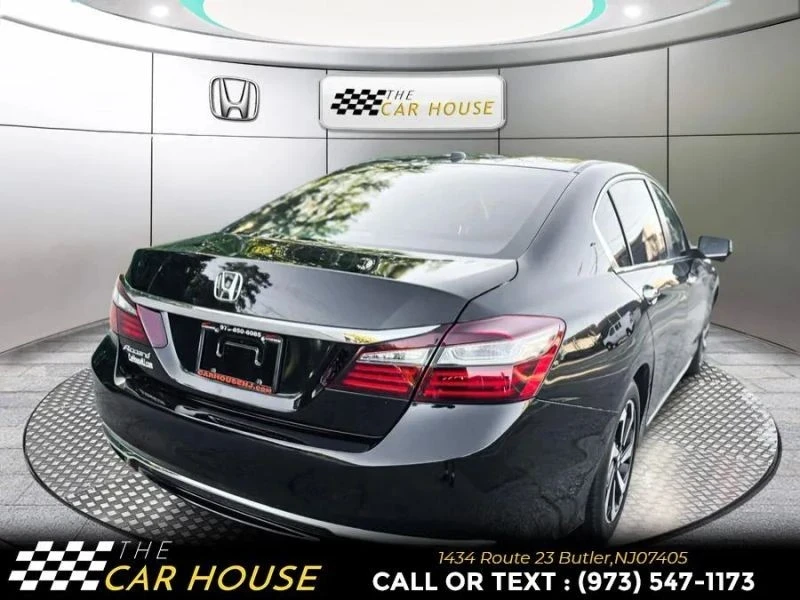 2016 Honda Accord 9th Gen - Image 9 of 12