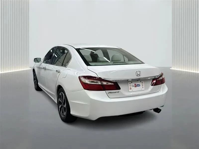 2016 Honda Accord 9th Gen - Image 3 of 12