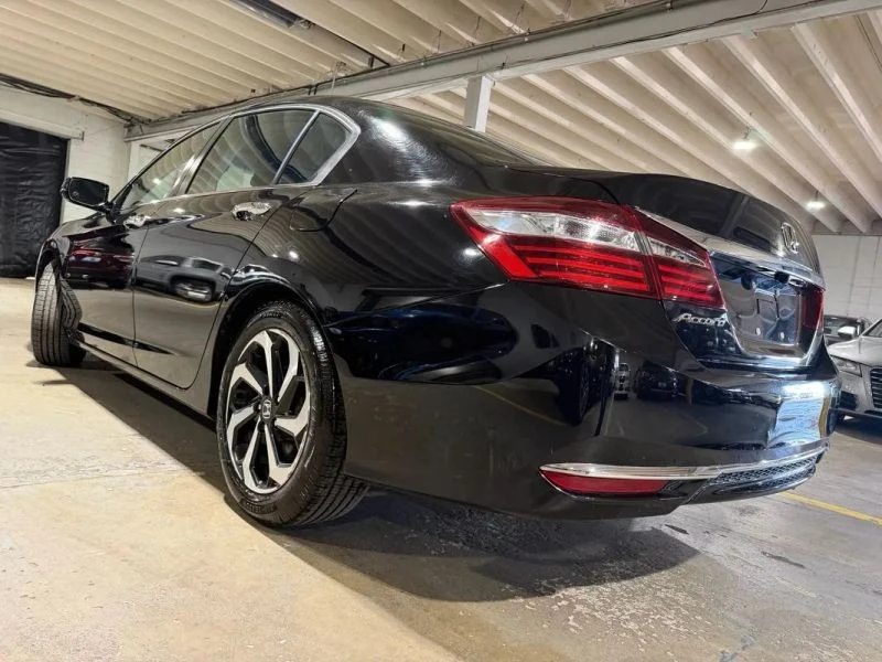 2016 Honda Accord 9th Gen - Image 3 of 12