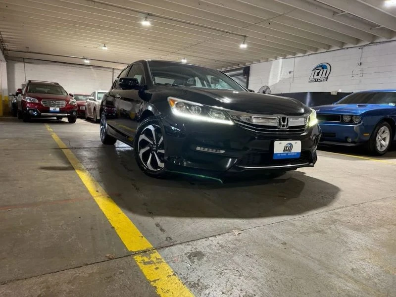 2016 Honda Accord 9th Gen - Image 5 of 12