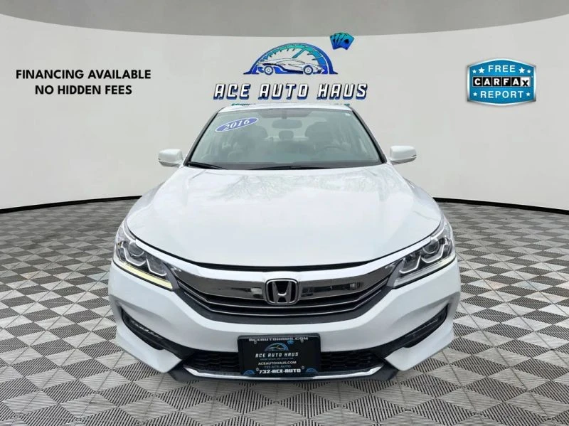 2016 Honda Accord 9th Gen - Image 2 of 12