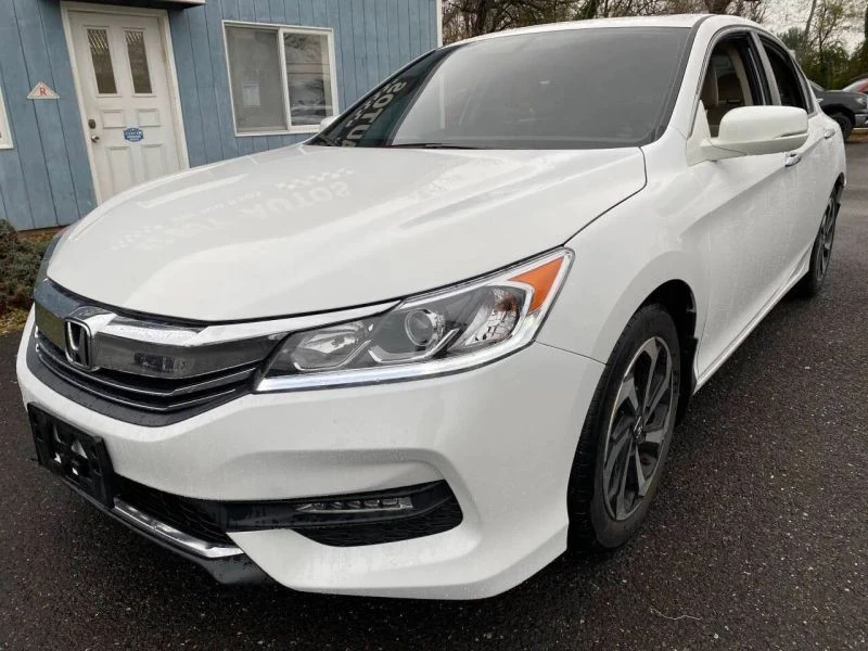 2016 Honda Accord 9th Gen - Image 2 of 12