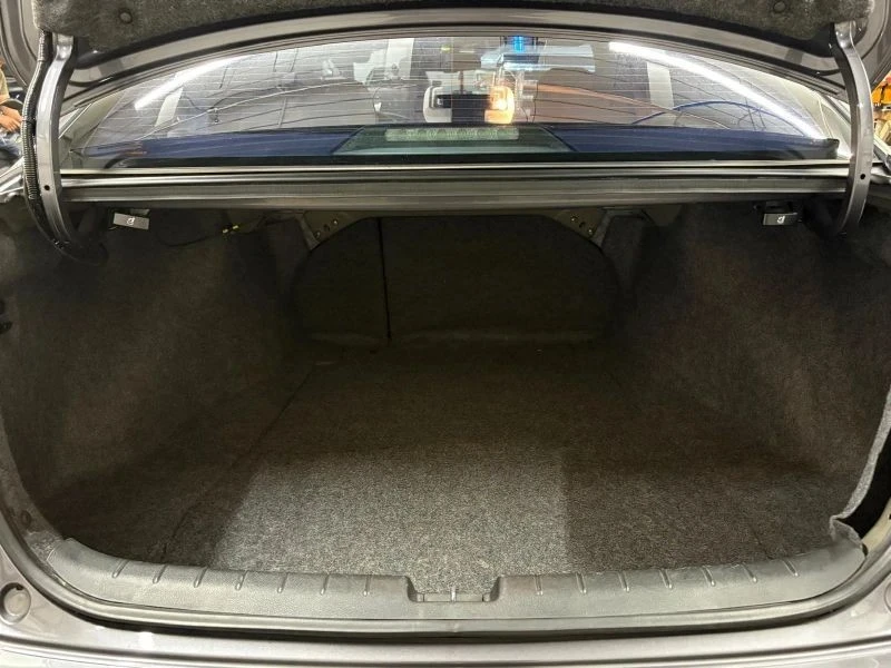 2016 Honda Accord 9th Gen - Image 9 of 12